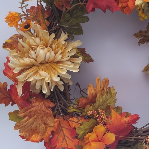 Autumn Floral Wreath with Cream and Orange Accents - Picture 1 of 4